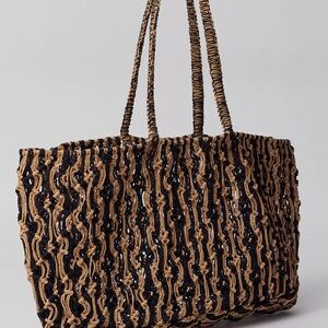 UO Woven Straw Tote Bag